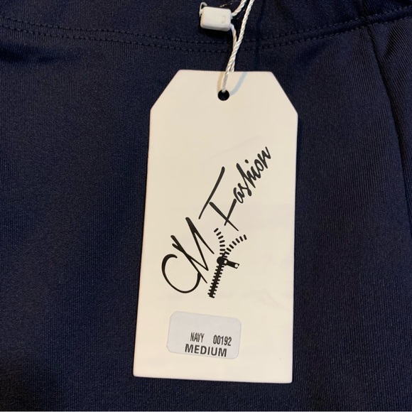 NWT CM Fashion Navy Shorts Medium - Picture 2 of 4
